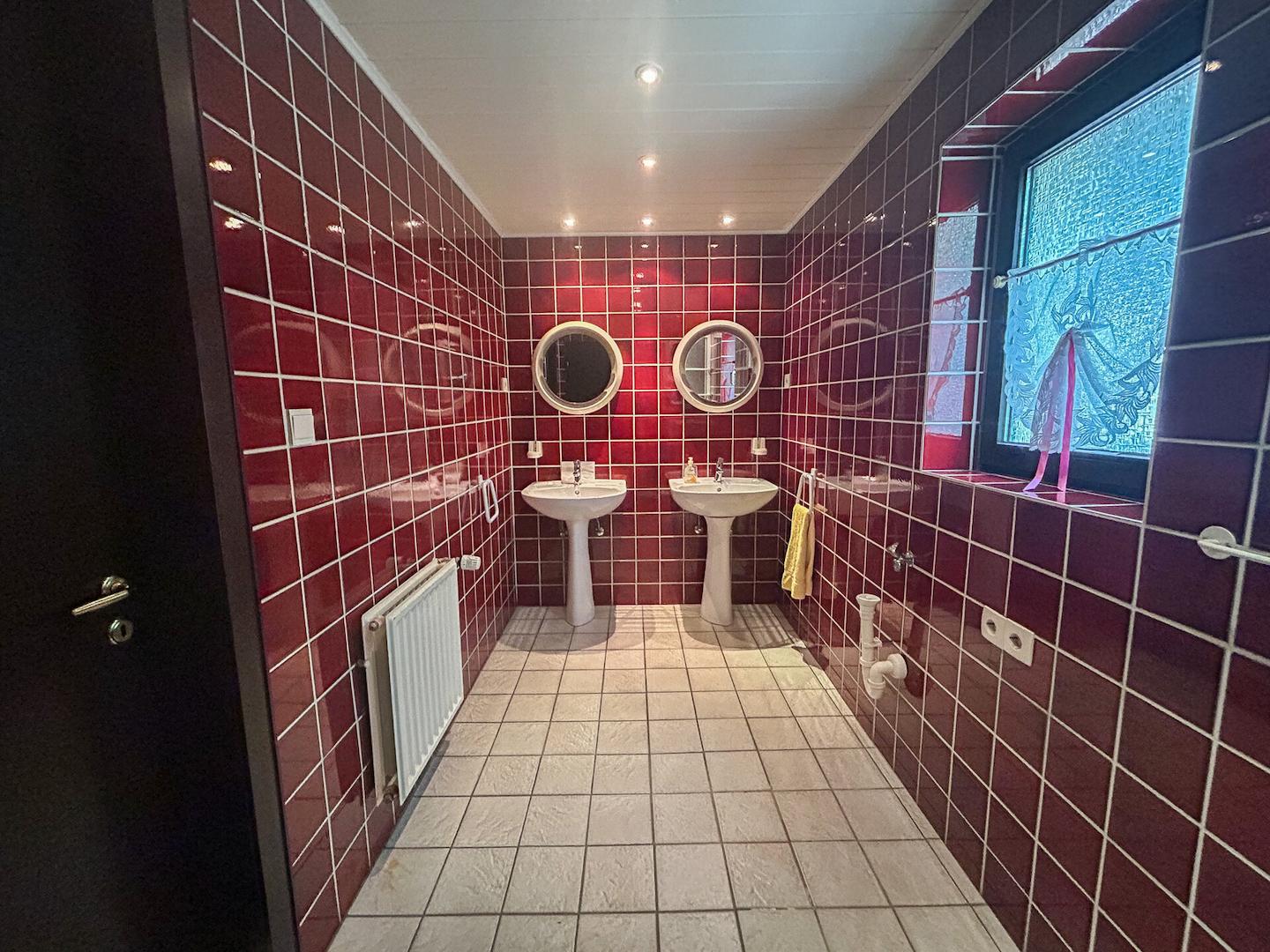 12 - Badezimmer EG