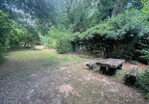 35 - Garten und Gartenhaus