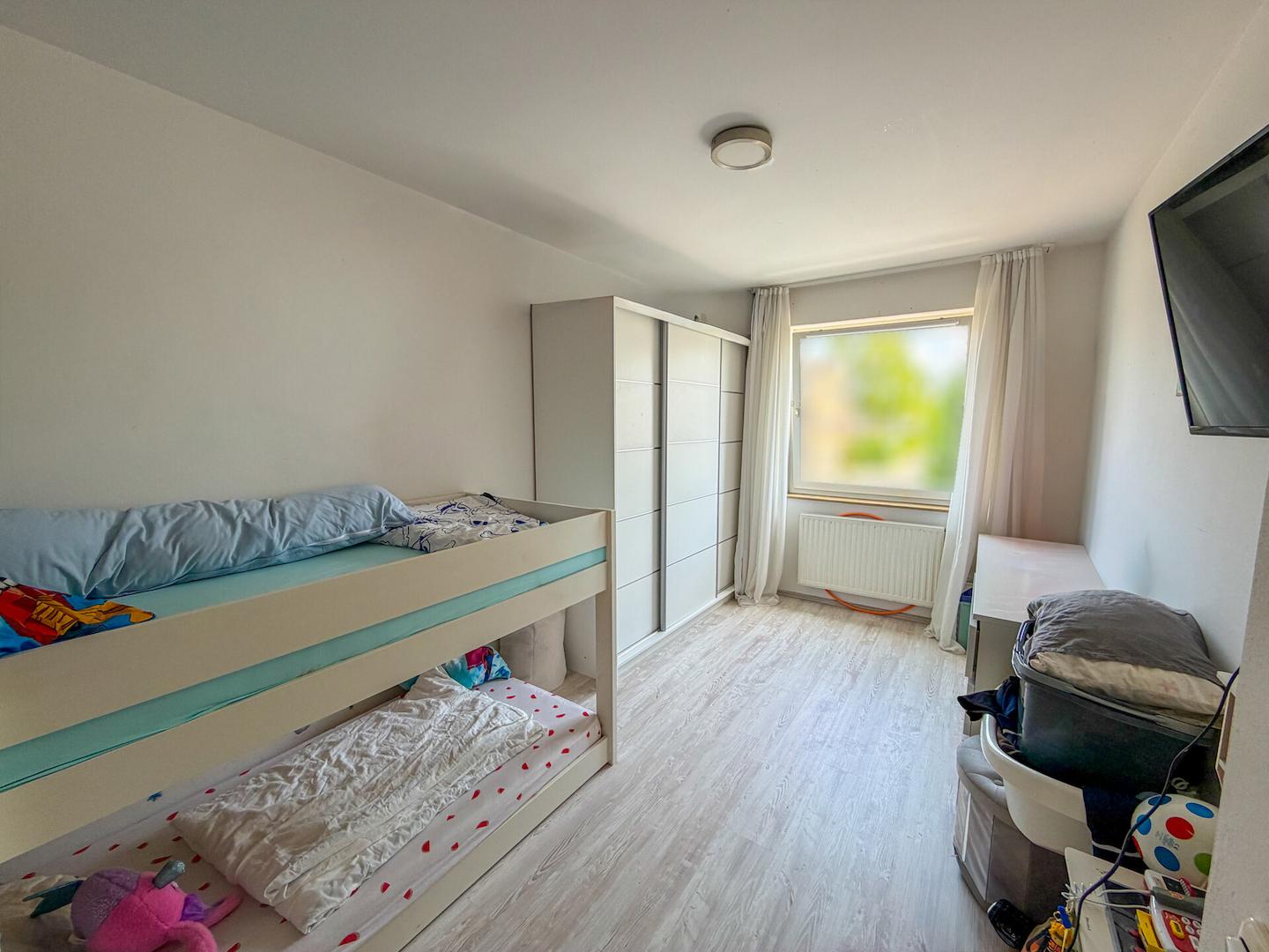 18 - Kinderzimmer OG W2