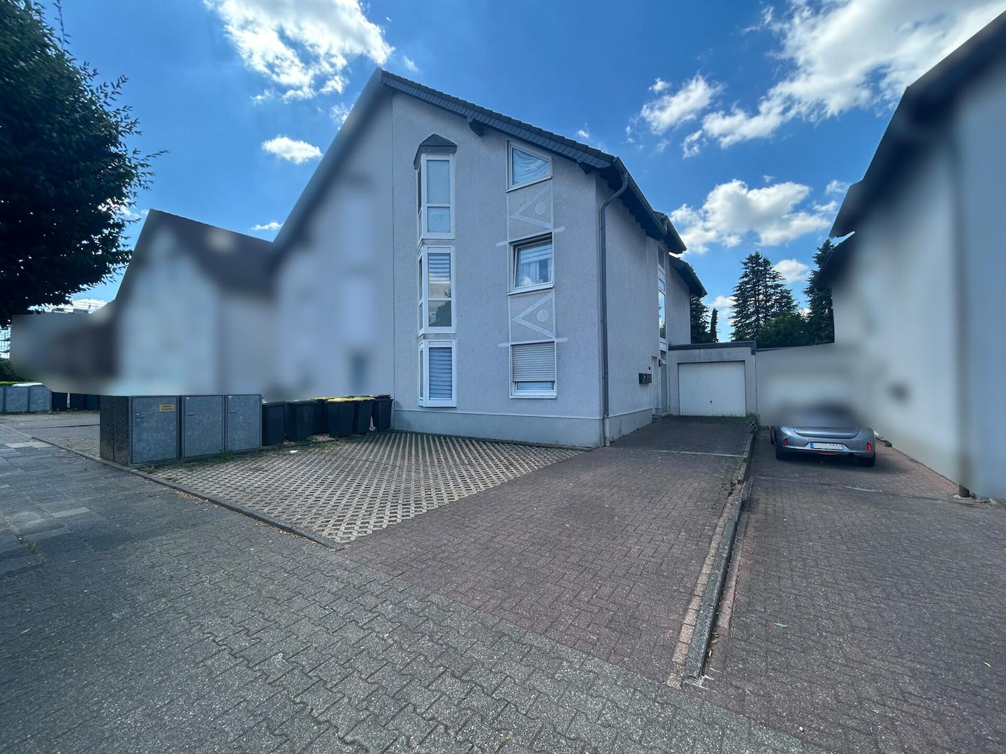 35 - Haus Frontal ansicht
