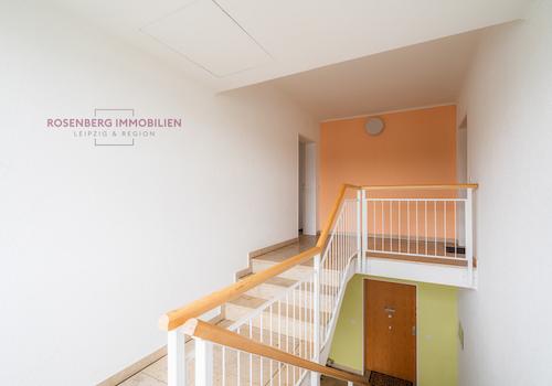Immobilie in Leipzig / Seehausen zu verkaufen_2-Raum_Treppenhaus