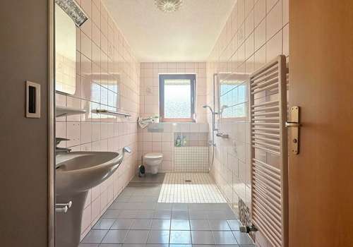 EG Badezimmer