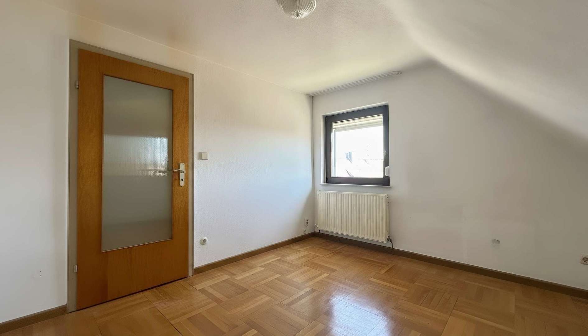 DG 2.Schlafzimmer (1)