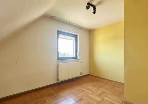 DG 3.Schlafzimmer (1)
