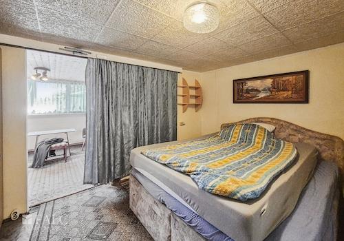 Schlafzimmer 2