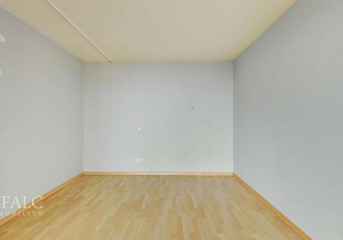 Wohnung Rechts Schlafzimmer