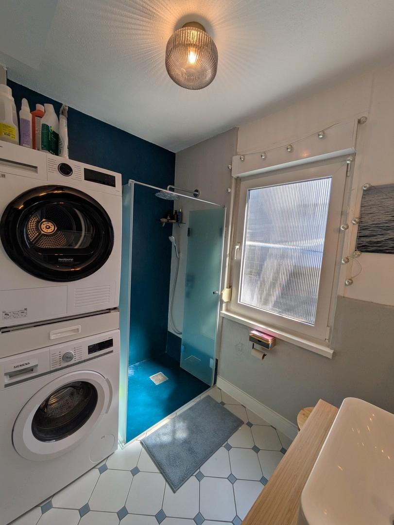 Badezimmer Hauptwohnung 2