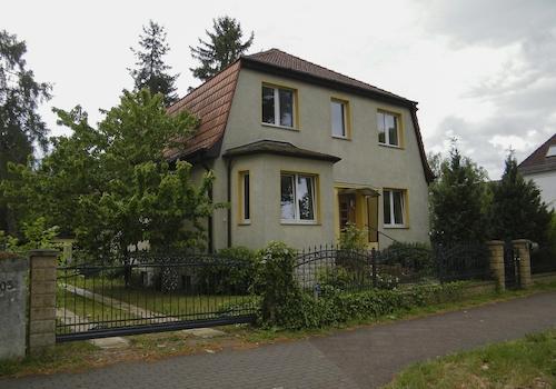 Hausansicht Straßenseite
