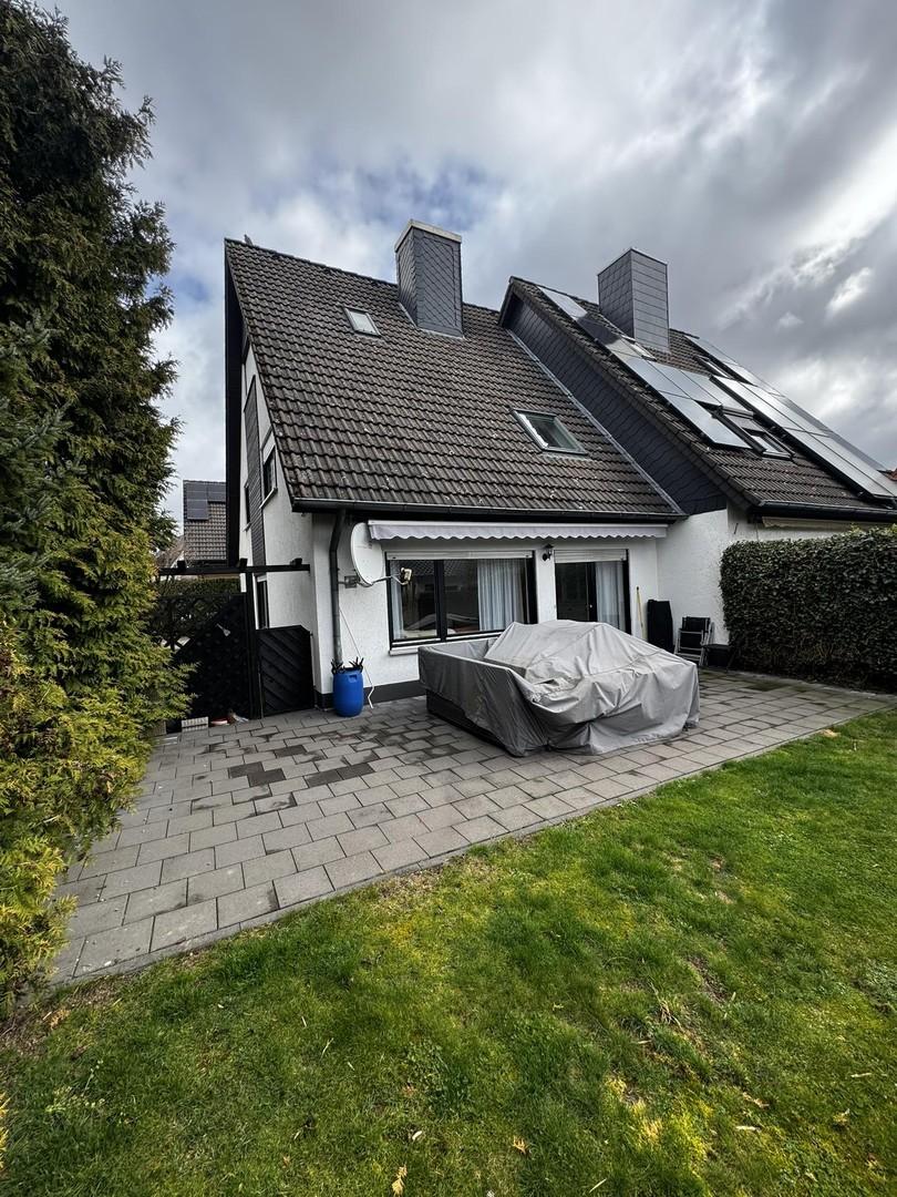 Terrasse mit Garten