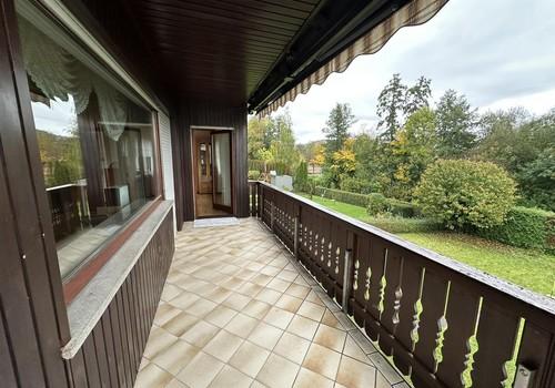 Balkon (EG)