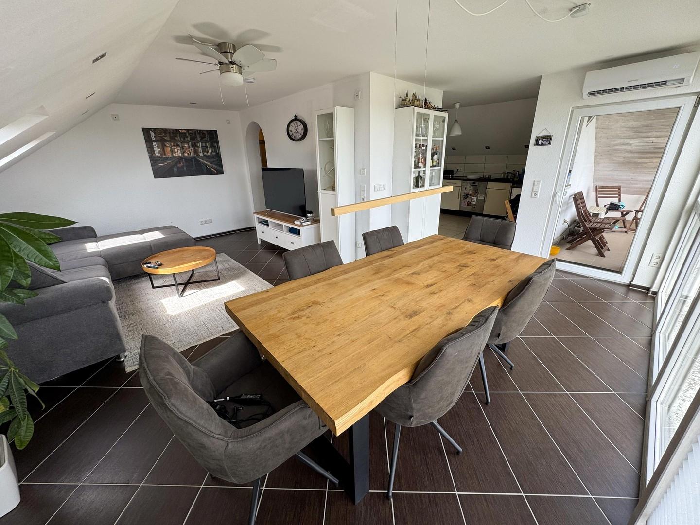 Wohnzimmer, Küche, Split-Klima