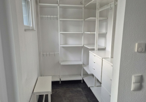 Garderobe_EG