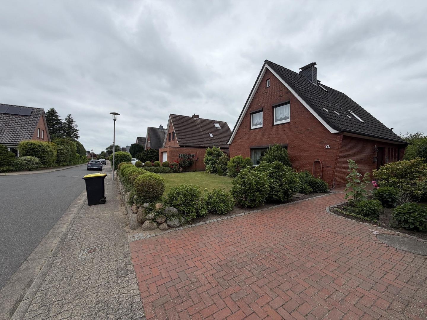 Straßenansicht