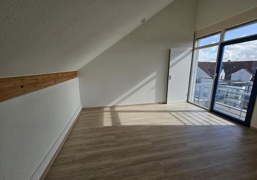 Arbeits-/Schlafzimmer