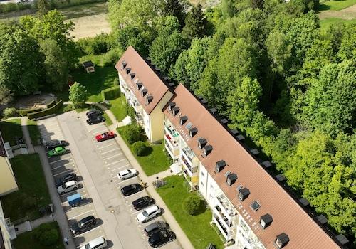 Blick auf die Stellplätze 