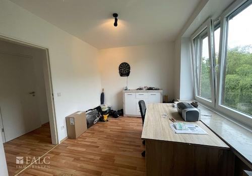 Kinderzimmer/ Büro
