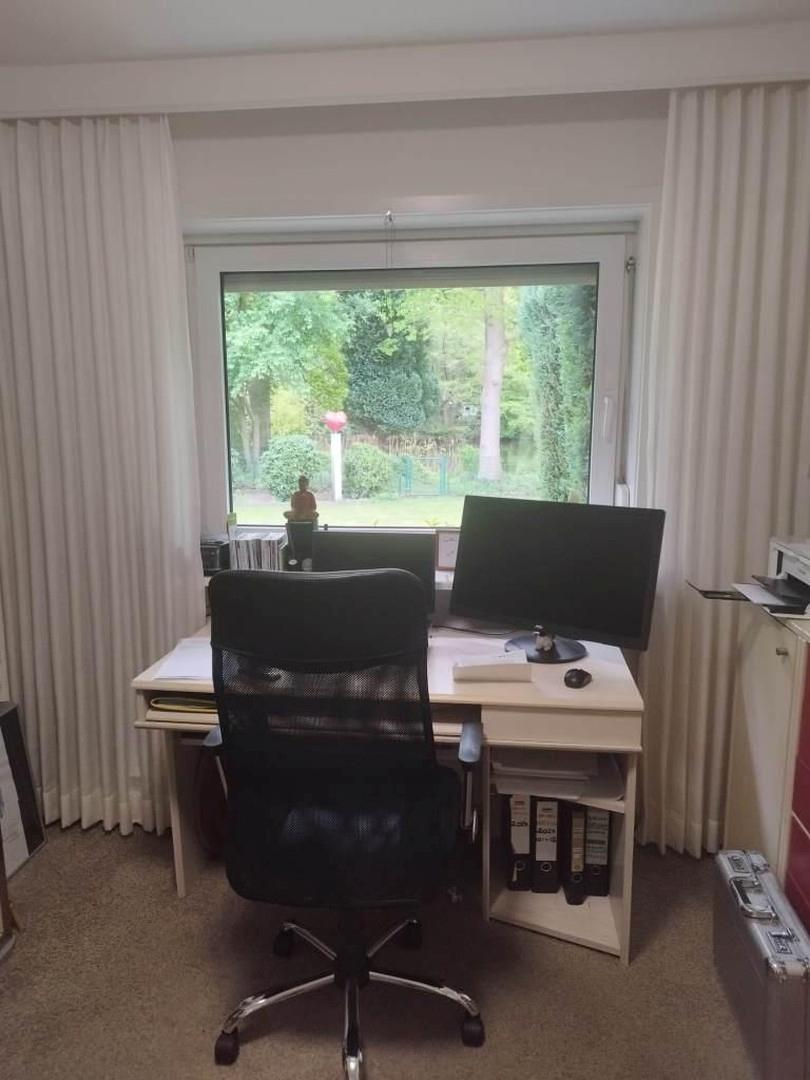 Bürofenster