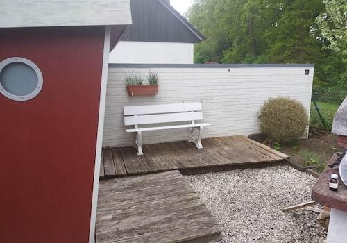 Garten-Schuppen / Grill