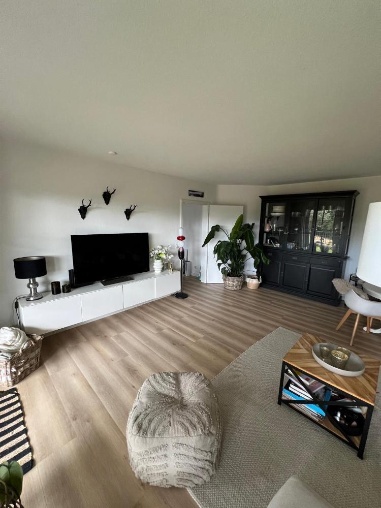 Wohnzimmer Bild 2