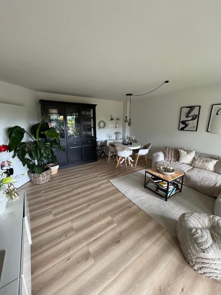 Wohnzimmer Bild 3