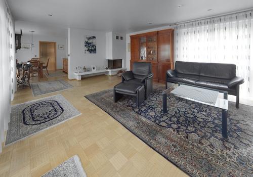 Wohn-/Esszimmer mit Kaminofen