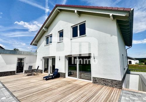 Rückansicht / Terrasse