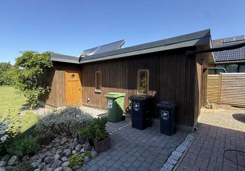 Garage mit Abstellraum