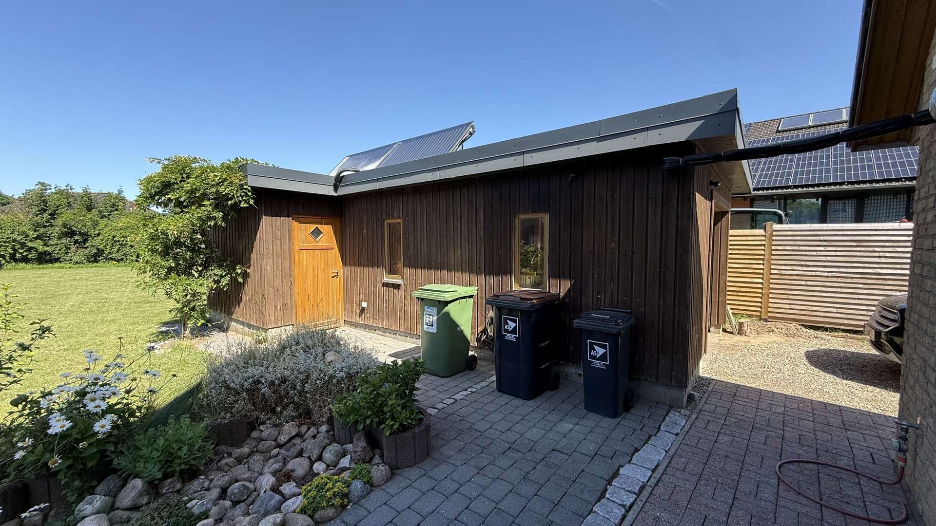Garage mit Abstellraum