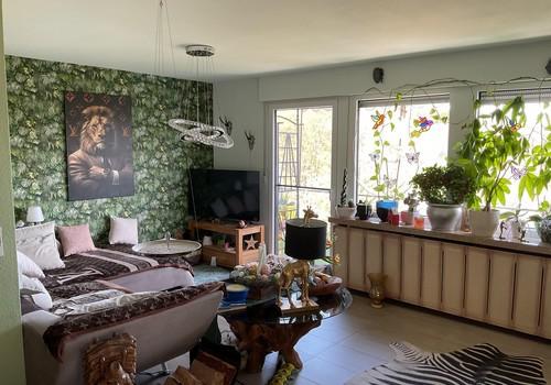 Wohnzimmer / offen mit Küche 