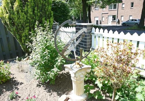 Garten Sonnenuhr