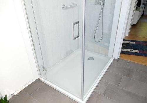 Dusche OG