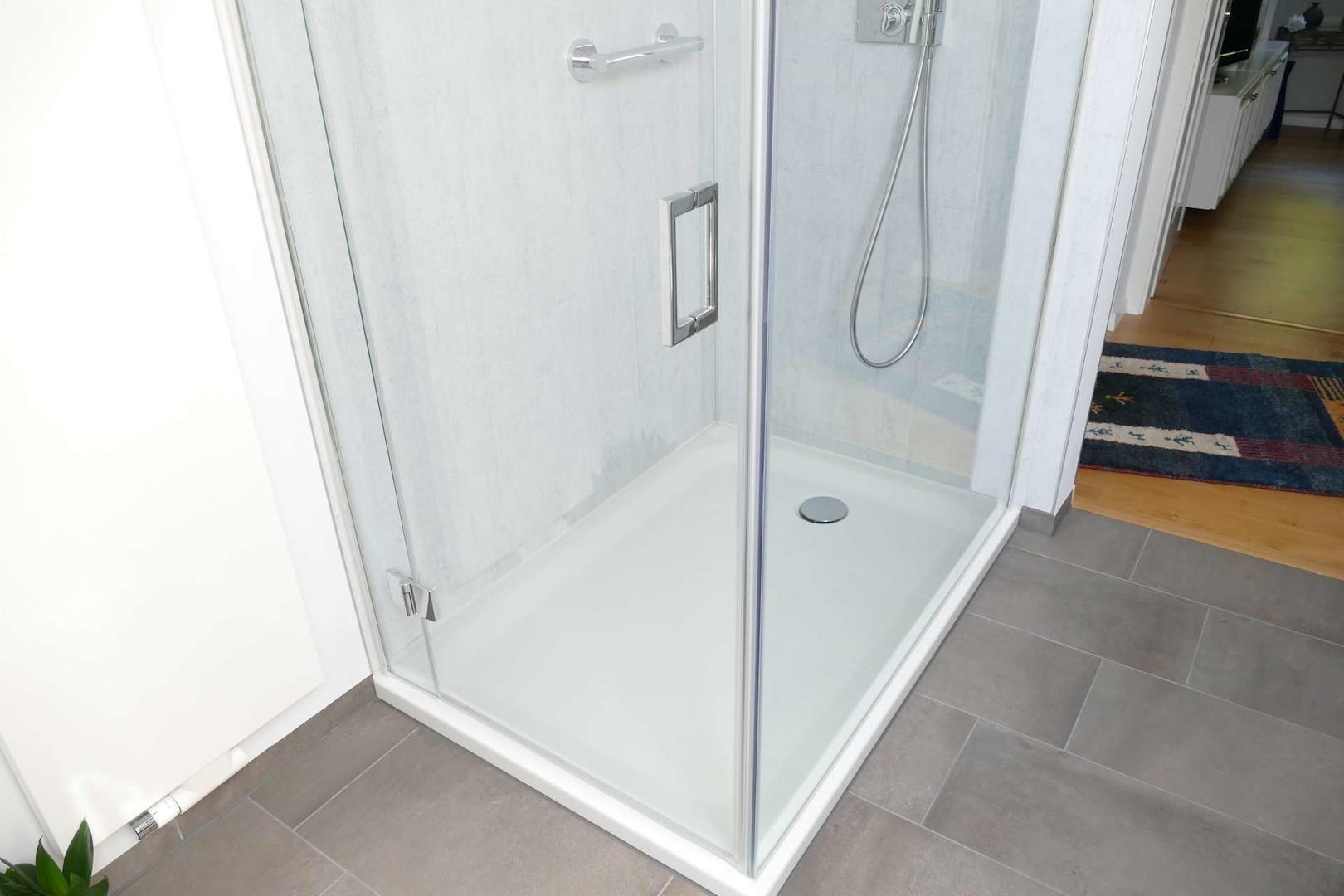 Dusche OG