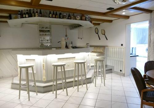 Kellerbar