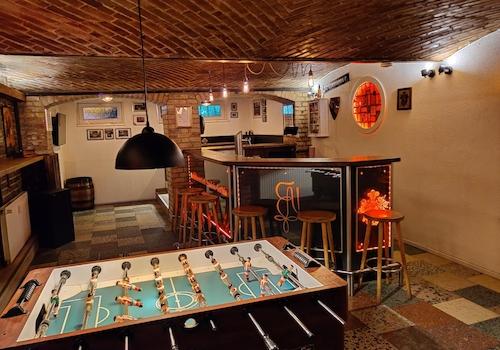 Kellerbar