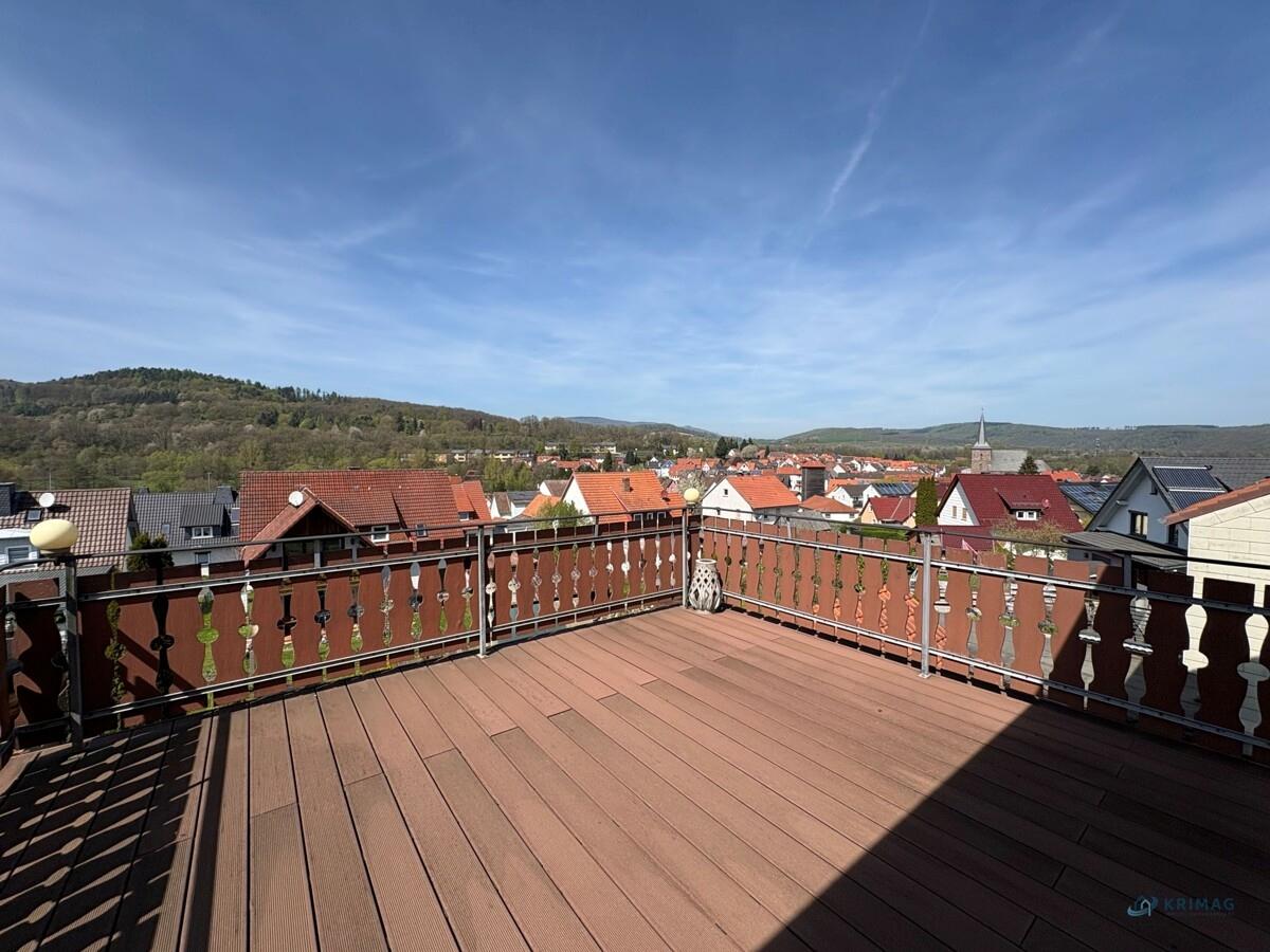 Blick über die Stadt im OG