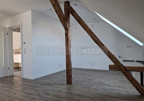 Blick Richtung Küchenbereich2_