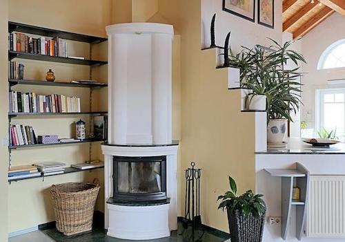 echter Kamin im Wohnzimmer