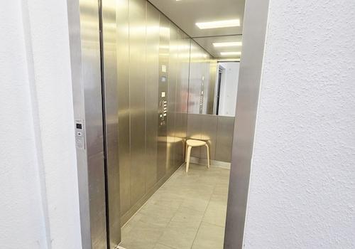 Fahrstuhl
