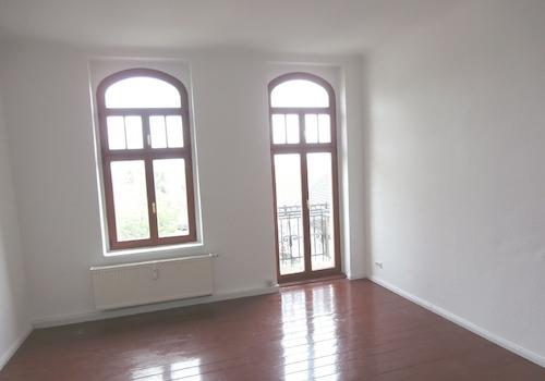 Zimmer mit französischem Balkon