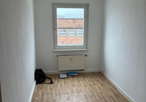 Kinderzimmer vor Sanierung