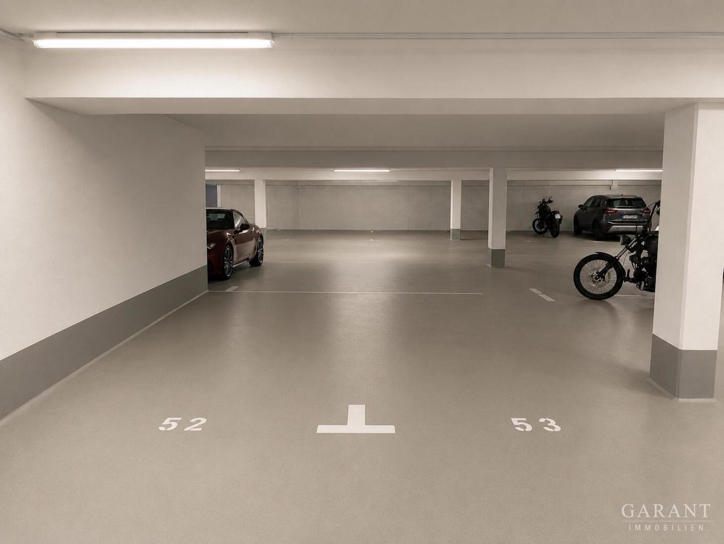 Tiefgarage.52 53