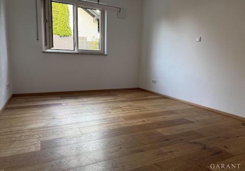 Schlafzimmer Eg