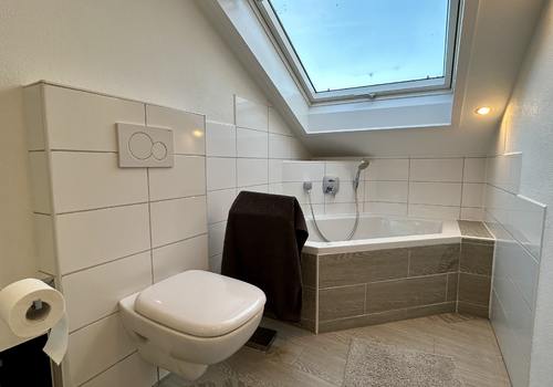 Badezimmer DG