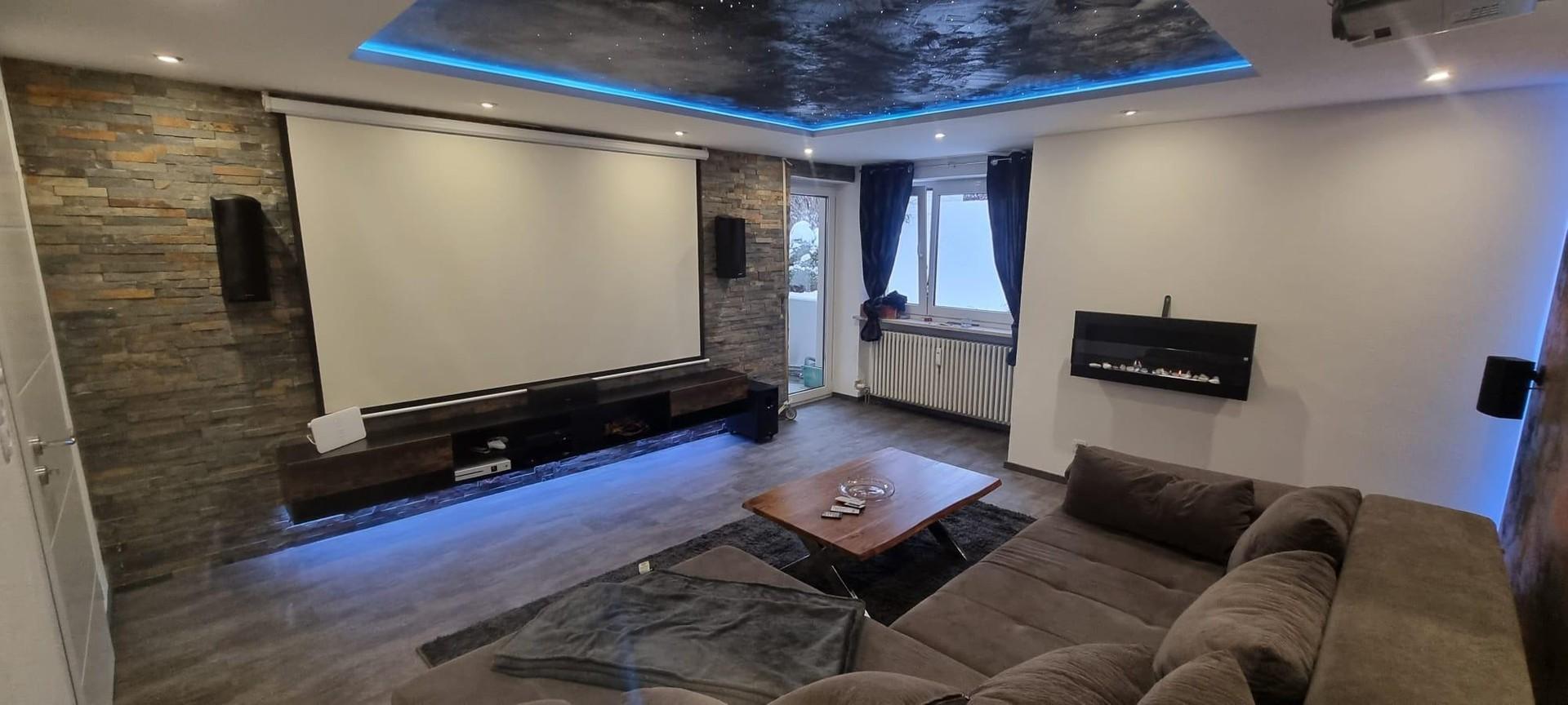 Wohnzimmer Blick Balkon