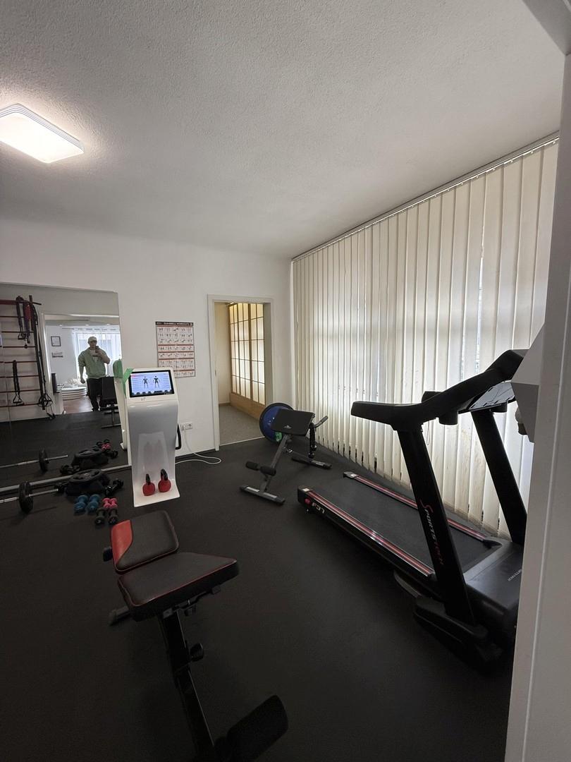 Behandlungs / Trainingsfläche