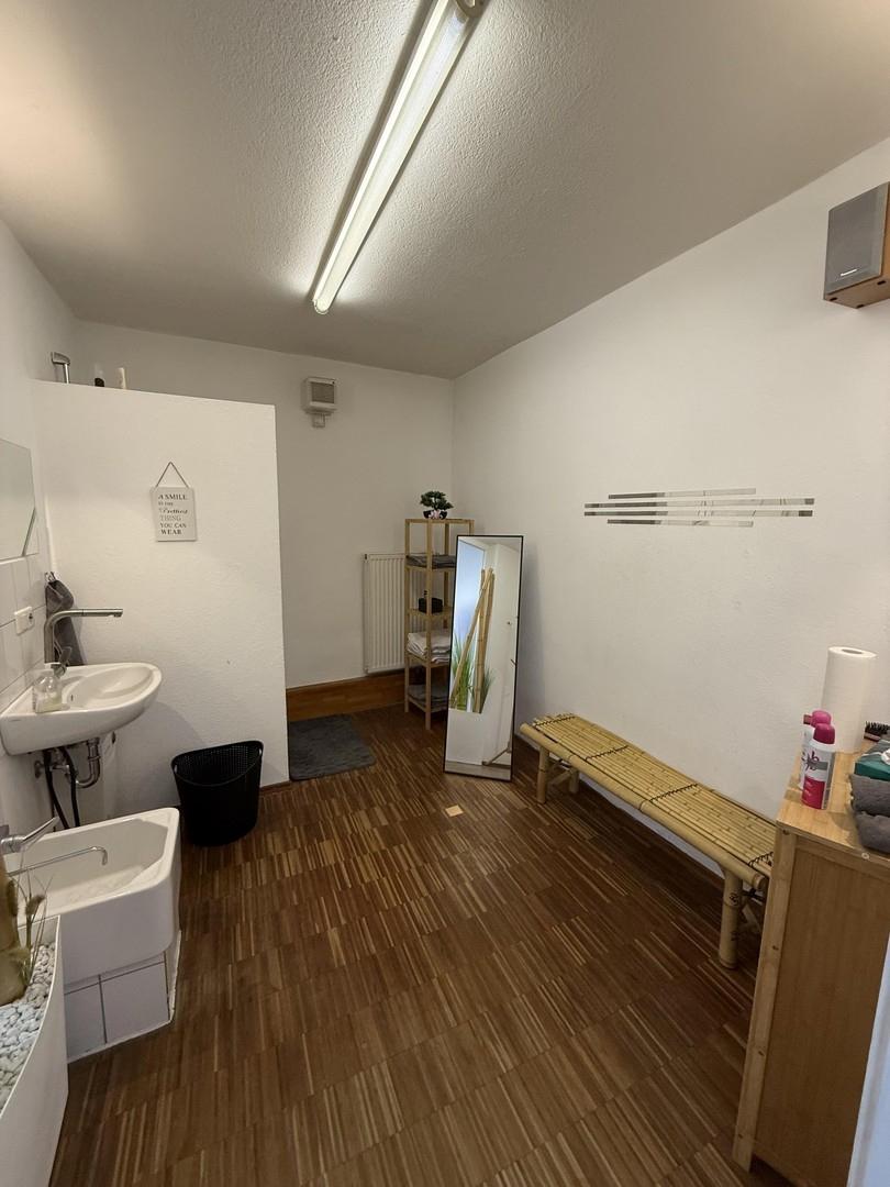 Kabine 2 mit Dusche