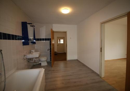 Badezimmer 1.OG