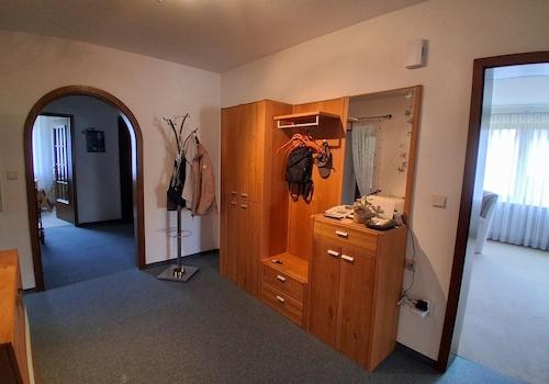 Diele mit Garderobe