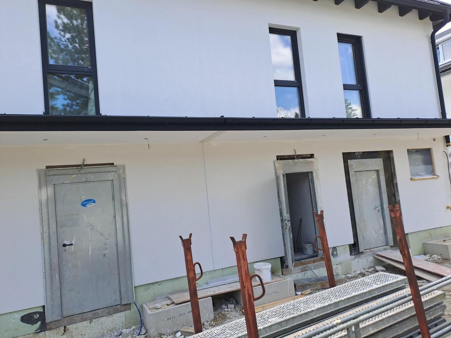 Gebäude-Nordseite in Ausbau