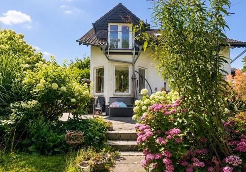 Rückansicht vom Garten